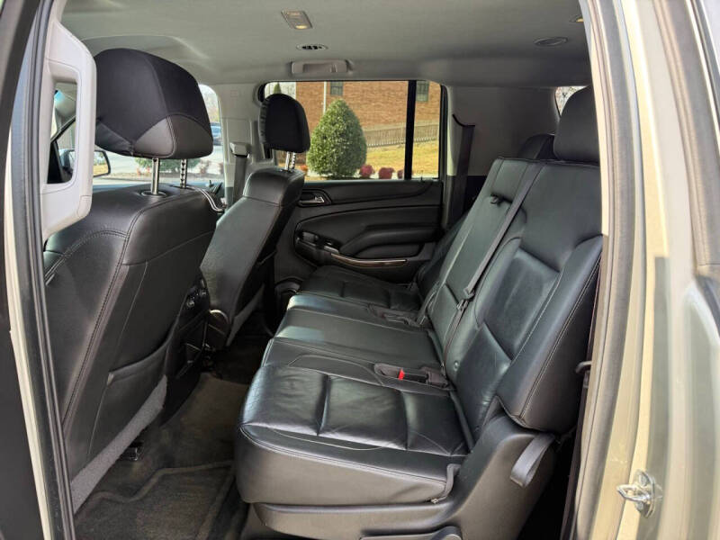 2016 Chevrolet Suburban LT