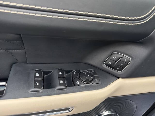 2024 Ford Expedition Platinum