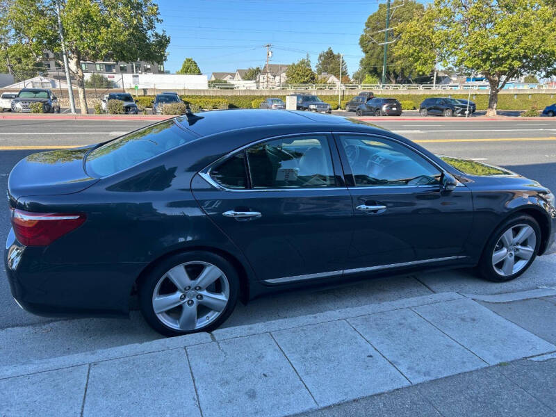 2010 Lexus LS 460
