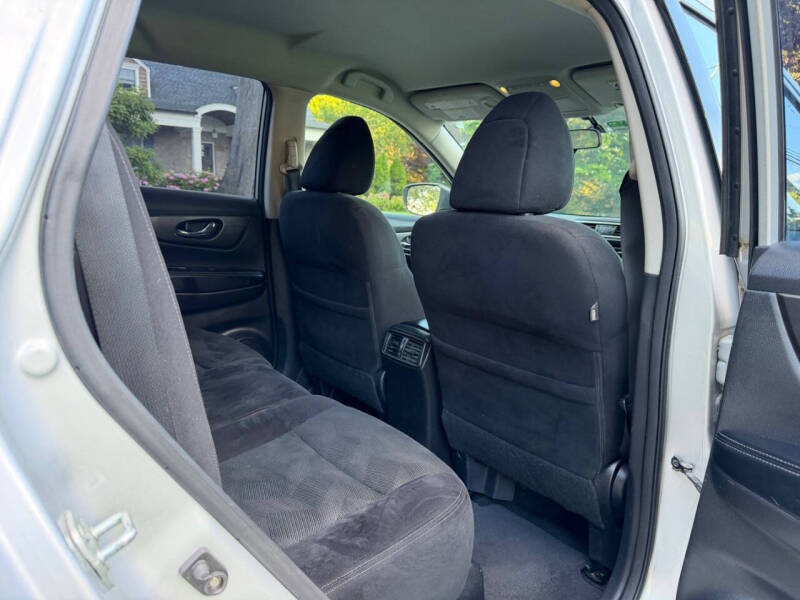 2014 Nissan Rogue S