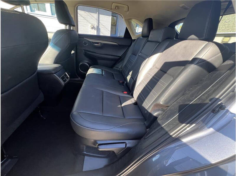 2017 Lexus NX 300h