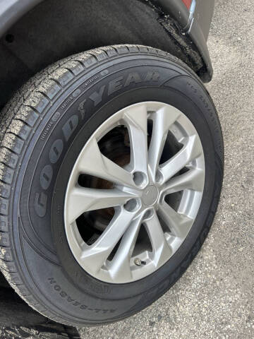 2015 Nissan Rogue SV