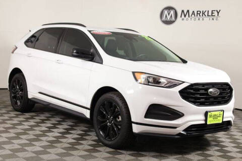 2022 Ford Edge SE
