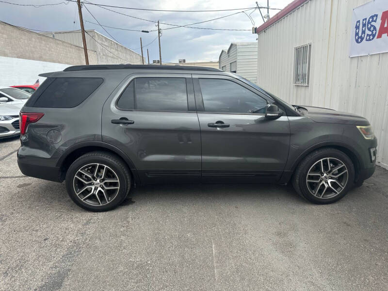 2017 Ford Explorer Sport