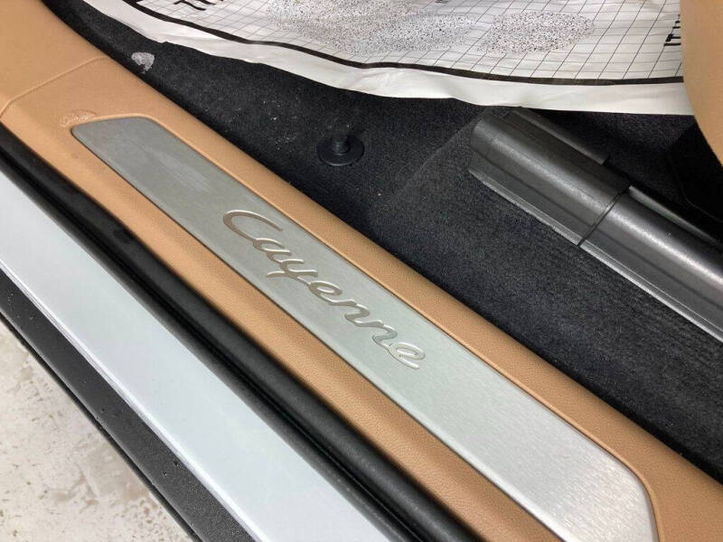 2023 Porsche Cayenne