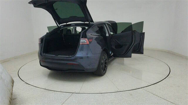 2025 Tesla Model Y Long Range