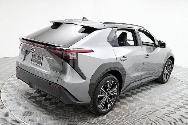 2024 Toyota bZ4X Limited