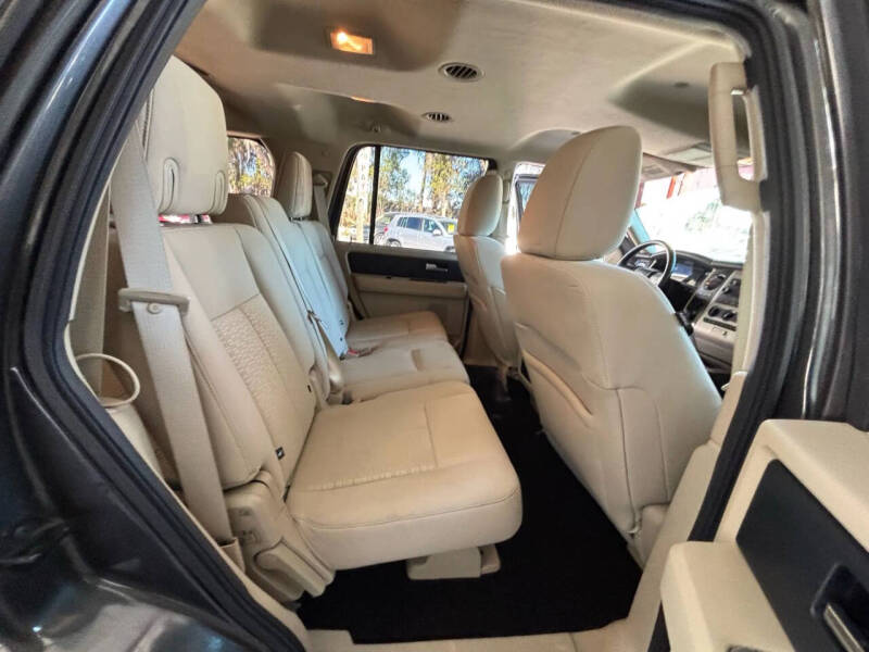 2016 Ford Expedition XL Fleet