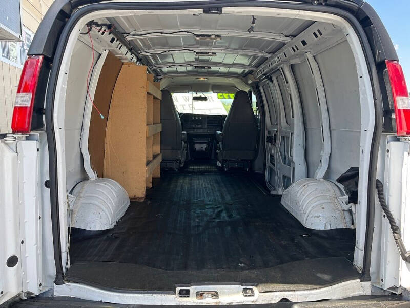 2018 Chevrolet Express 2500