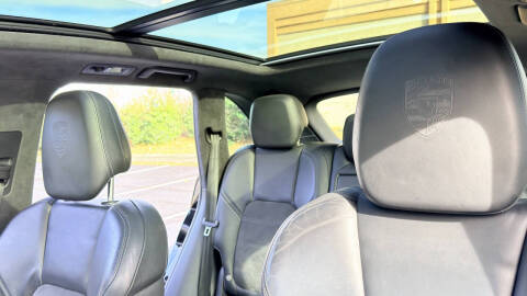 2013 Porsche Cayenne GTS