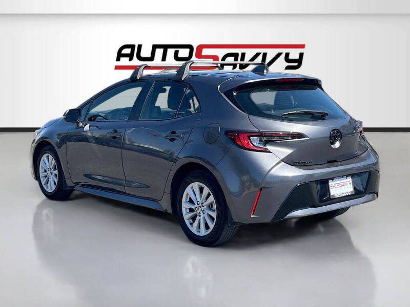 2025 Toyota Corolla Hatchback SE