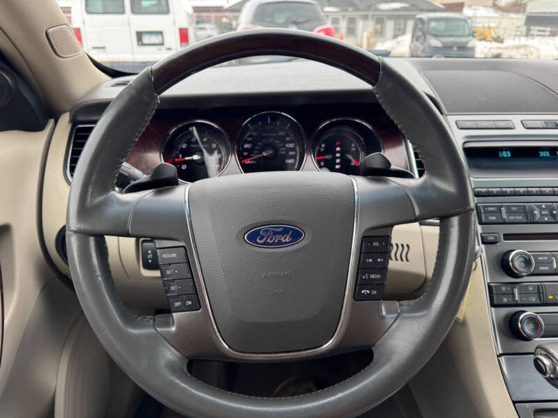 2011 Ford Taurus Limited