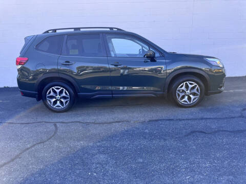 2022 Subaru Forester Premium