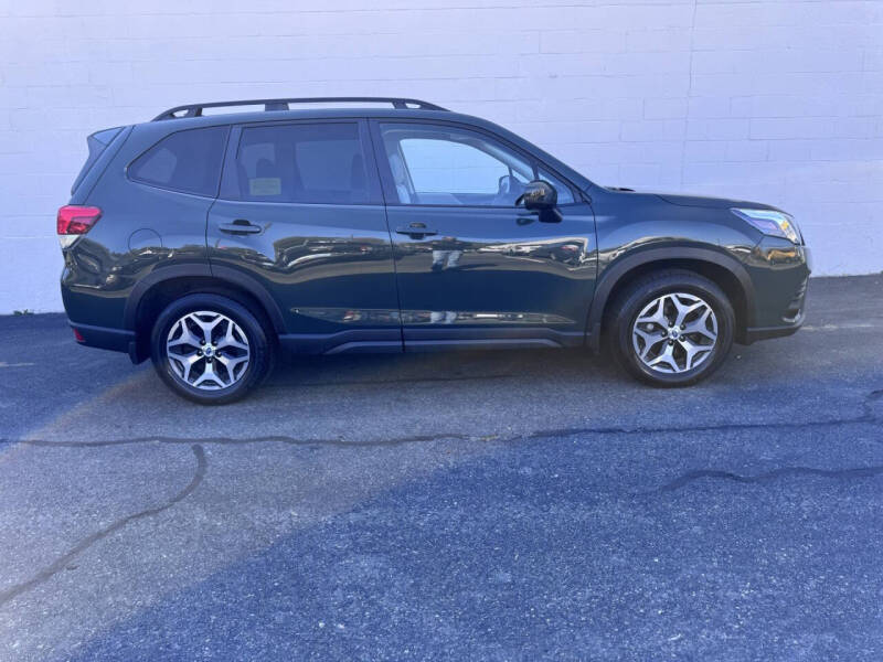 2022 Subaru Forester Premium