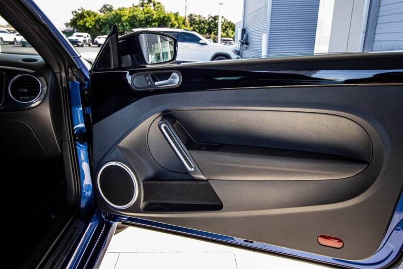 2014 Volkswagen Beetle Convertible