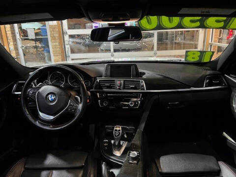 2018 BMW 3 Series 330i xDrive