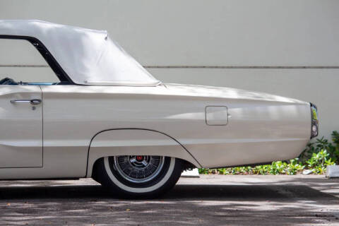 1964 Ford Thunderbird