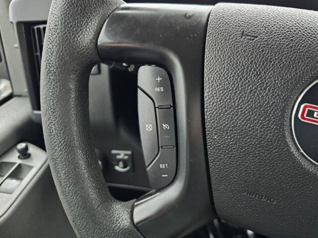 2013 GMC Savana LT 3500