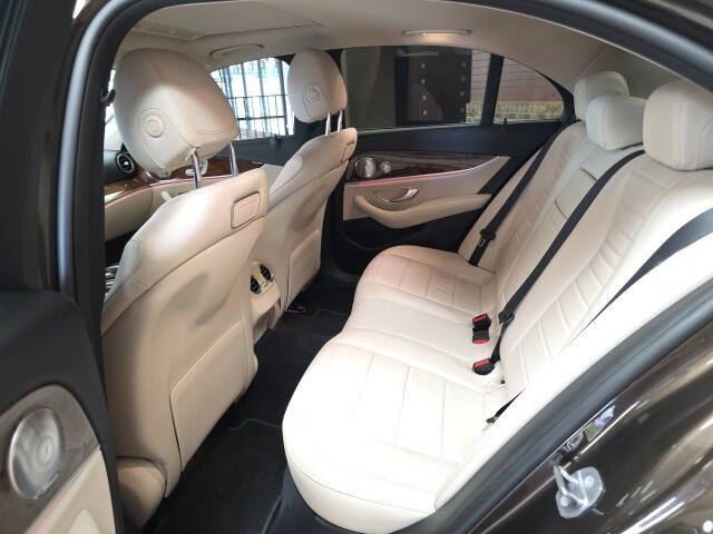 2018 Mercedes-Benz E-Class E 300