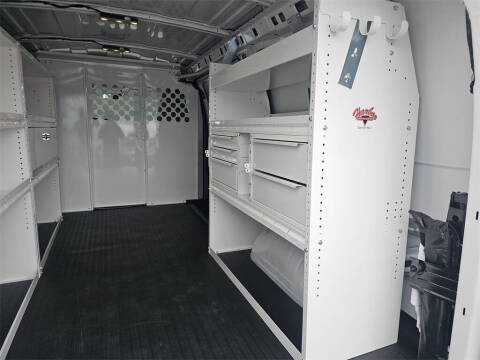 2025 Chevrolet Express 2500