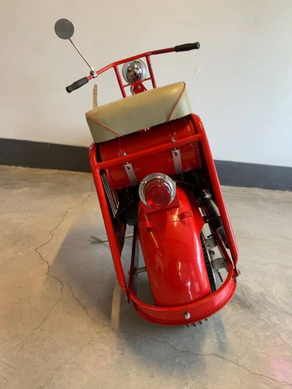 1955 Cushman Model 715 Deluxe Highlander