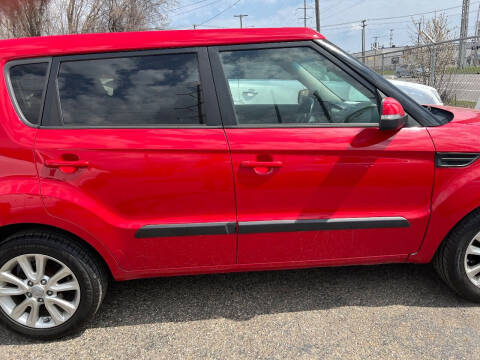2013 Kia Soul +