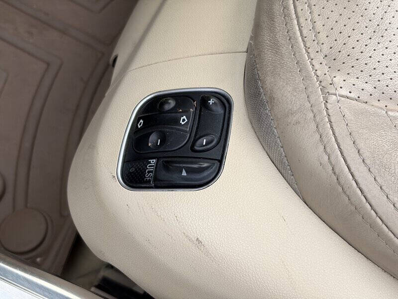 2011 Mercedes-Benz SL-Class SL 550