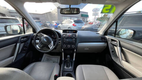 2015 Subaru Forester 2.5i Touring