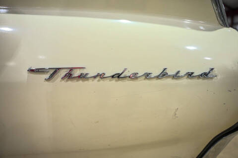 1963 Ford Thunderbird