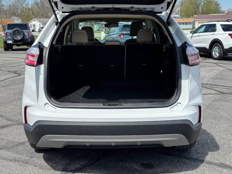 2023 Ford Edge