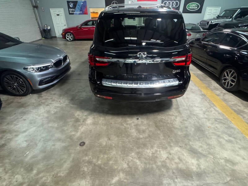 2019 Infiniti QX80 Luxe