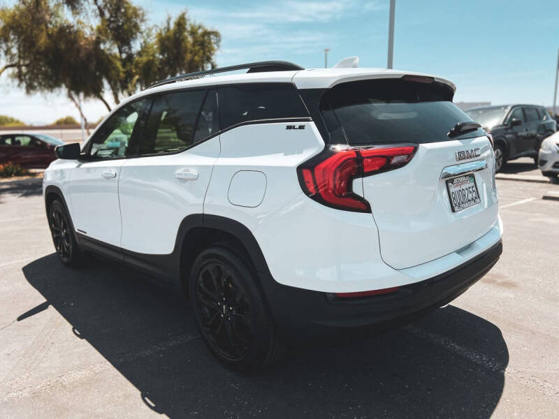 2021 GMC Terrain SLE