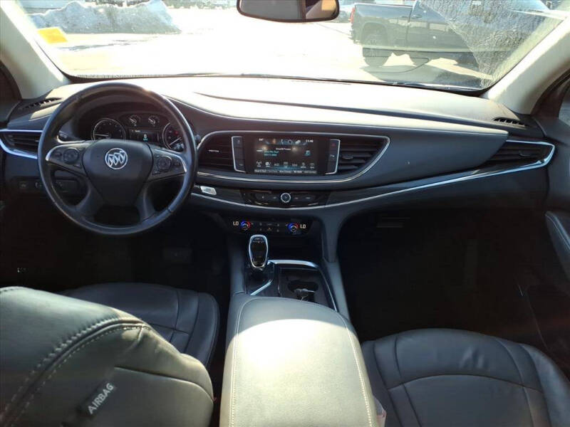 2018 Buick Enclave Essence