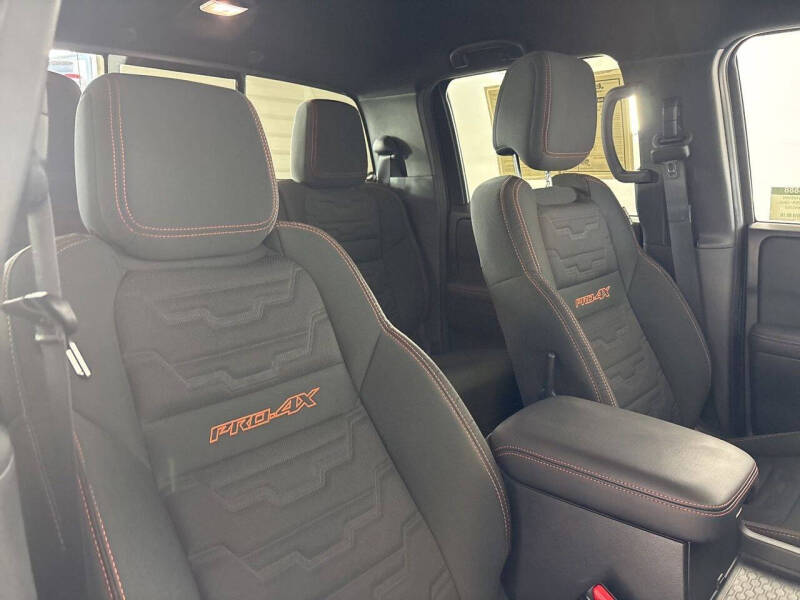 2024 Nissan Frontier PRO-4X