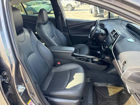 2021 Toyota Prius XLE