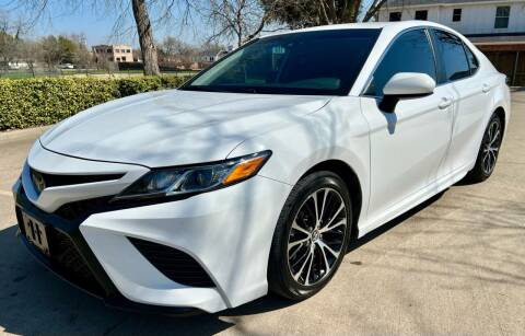 2019 Toyota Camry for sale at GT Auto in Lewisville TX