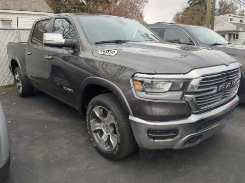 2020 RAM 1500 for sale at Jim Douglas Auto Sales in Pontiac MI