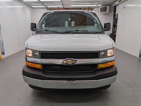 2021 Chevrolet Express 2500