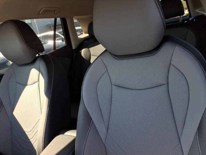 2025 Volkswagen Tiguan SE