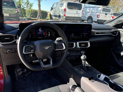 2024 Ford Mustang EcoBoost Premium
