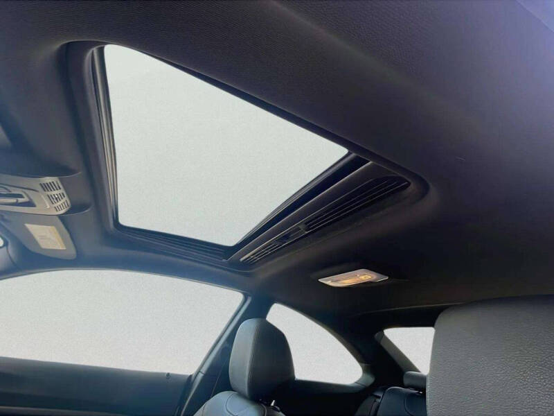 2019 BMW 2 Series 230i