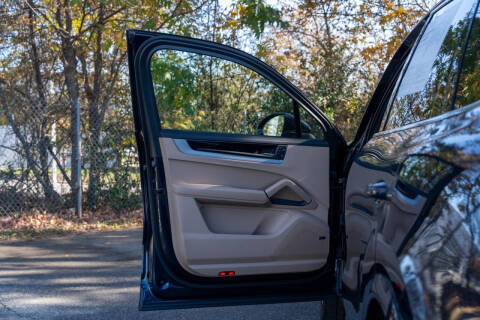 2025 Porsche Cayenne