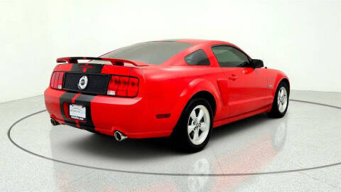2009 Ford Mustang GT Deluxe
