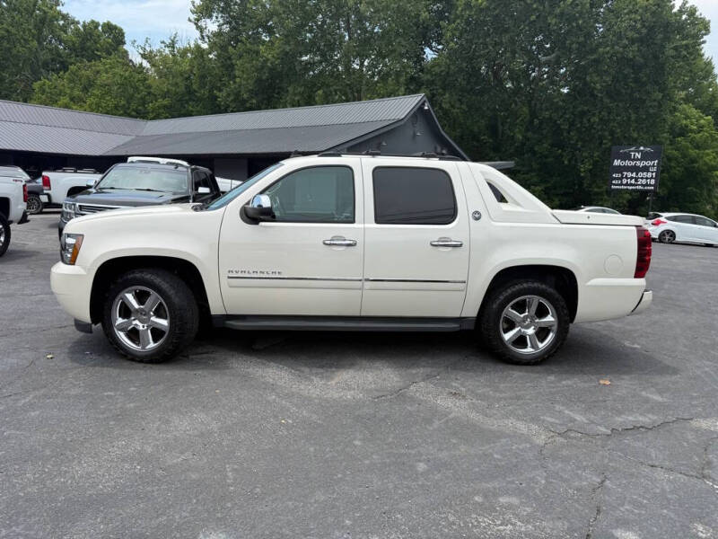 2013 Chevrolet Avalanche LTZ Black Diamond