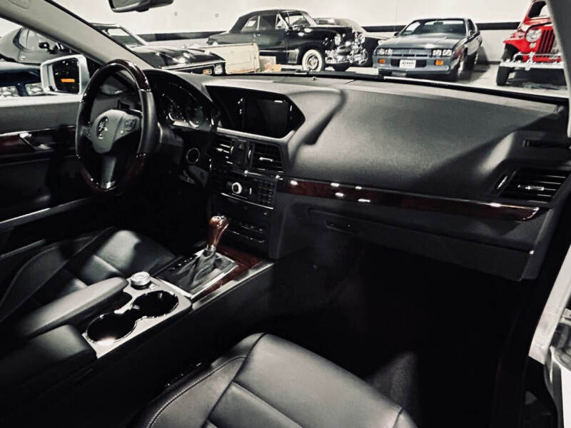 2011 Mercedes-Benz E350