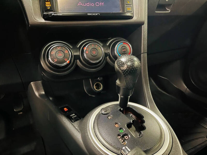 2014 Scion tC