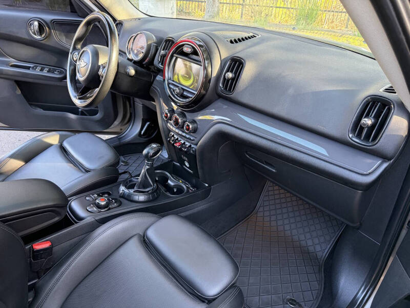 2017 MINI Countryman Cooper
