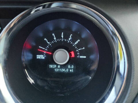 2012 Ford Mustang V6
