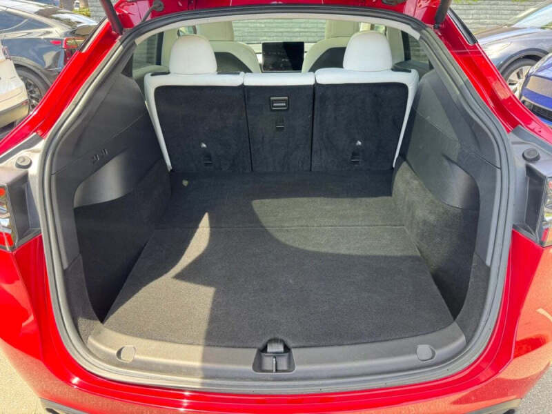 2022 Tesla Model Y Long Range