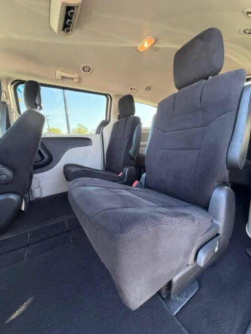 2013 Dodge Grand Caravan SE